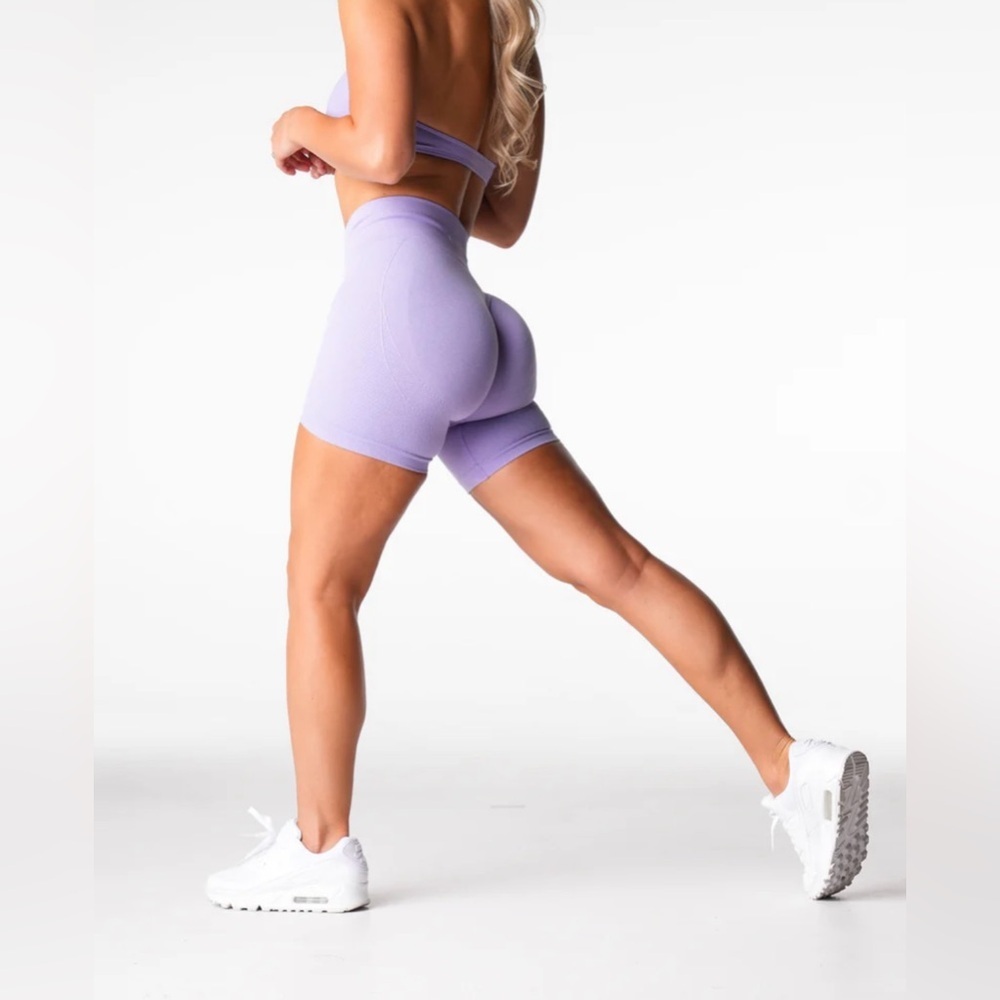 🆕NVGTN - Lift Seamless Shorts